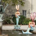 See-Häsin Statuen am Augustiner Brunnen in Konstanz